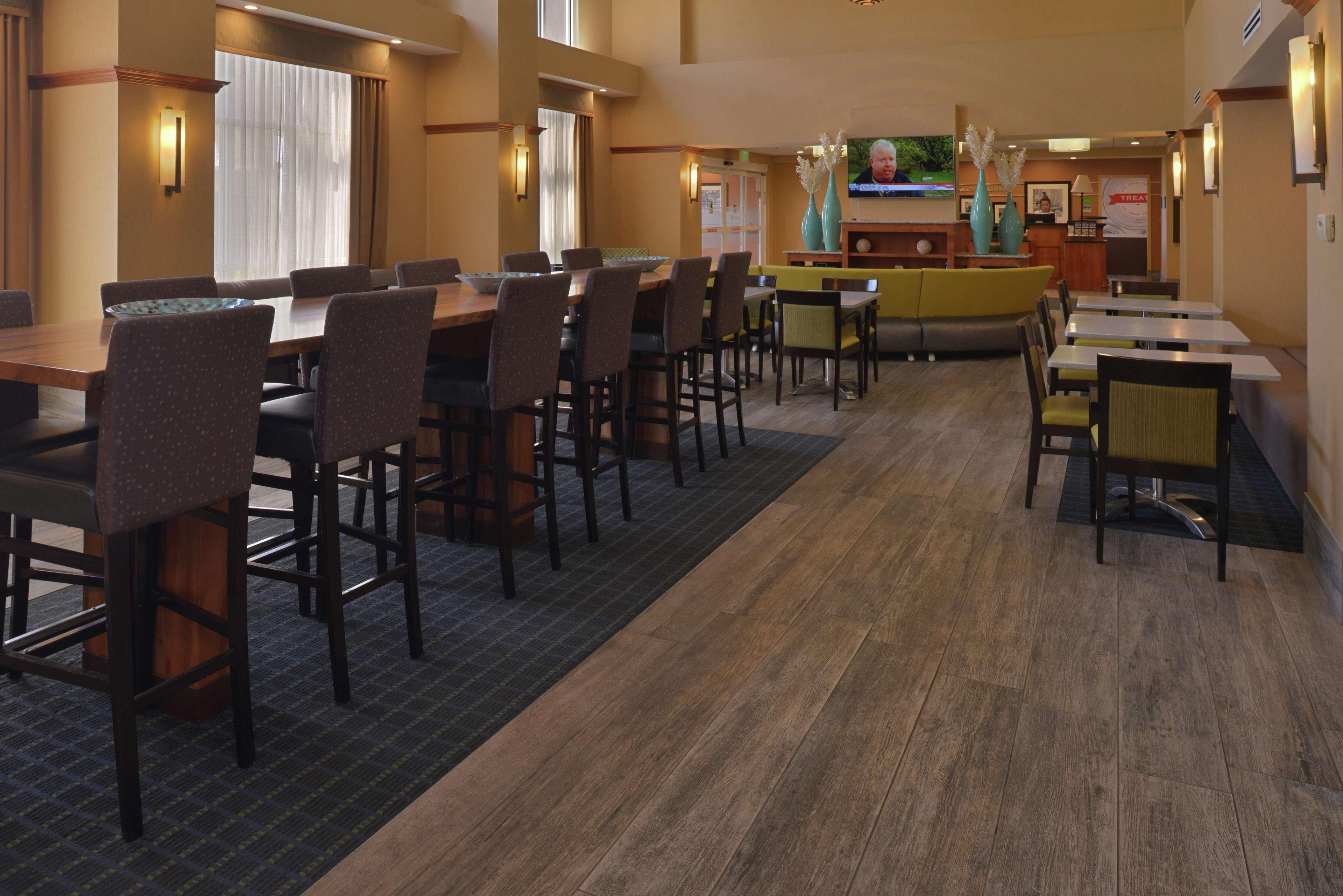 Hampton Inn And Suites Bakersfield North-Airport Exteriér fotografie